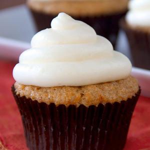 Carrot Cake Cupcakes with Lemon Cream Cheese Frosting_image