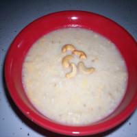 Cheesy Cauliflower Soup With Roasted Cashew Nuts image