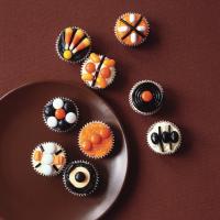 Mini Halloween Pumpkin Cupcakes_image