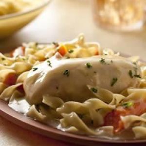 Campbell's® Golden Chicken with Noodles_image