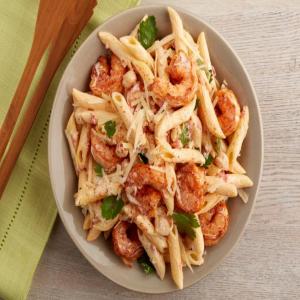 Spanish Shrimp and Manchego Pasta Salad_image