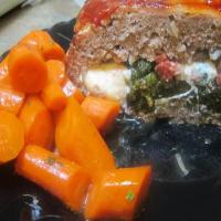 Stuffed Meat Loaf w/Spinach Tomatoes & Mozzarella_image