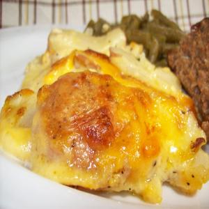 Cheesy Scalloped Potatoes_image