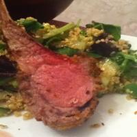 Grilled Rack of Lamb With a Port Wine Fig Sauce_image