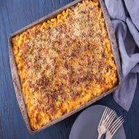Chipotle Chicken Mac and Cheese With Bacon Bread Crumbs #RSC image