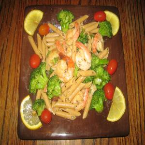 Penne With Shrimp Broccoli & Chili Oil_image