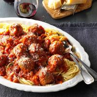 Slow-Cooker Spaghetti & Meatballs image