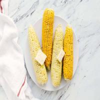 How to cook corn on the cob in the microwave_image