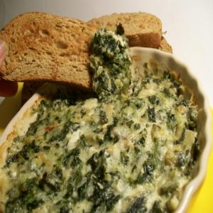 Absolutely Wonderful Cheesy Creamy Spinach Artichoke Dip Recipe - Food.com_image
