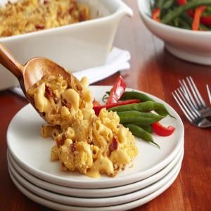Bacon & Caramelized Onion Mac and Cheese image
