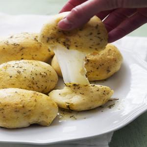 Garlic Parmesan Cheese Bombs Recipe - (4.4/5)_image