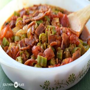 Tomatoes and Okra Recipe with Bacon - Southern Plate_image