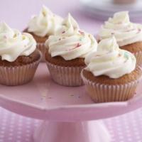 Marshmallow Fluff Cupcake image