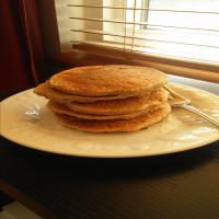 Dairy-Free Oatmeal Cookie Pancakes_image