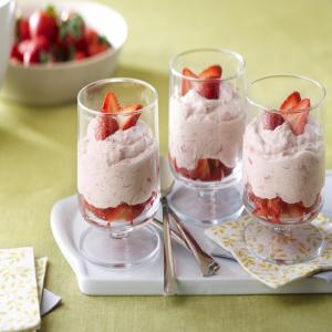 Fresh Strawberry-Rhubarb Fool image