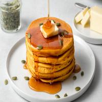 Quick and Easy Pumpkin Pancakes_image