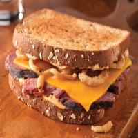 Chipotle Beef Sandwich image