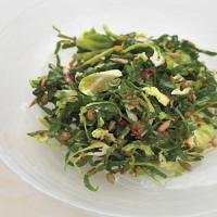 Autumn Greens Salad with Sunflower Seeds_image