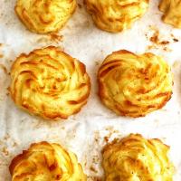 Delicious Duchess Potatoes image