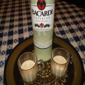 Coquito (Traditional Puerto Rican Cordial)_image