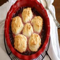 Biscuit and Strawberry Jam Cobbler_image