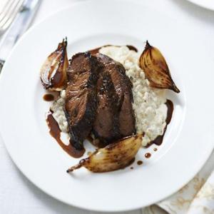 Beer-braised beef cheek, pearl barley risotto, malted onions & ale sauce_image