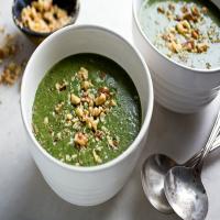 Spinach Soup With Coriander, Cinnamon and Allspice image