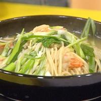 Spicy Shrimp and Bok Choy Noodle Bowl image