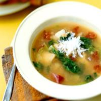 Chicken and Escarole Soup with Fennel image