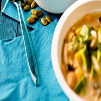 Roasted Vegetable White Chicken Chili_image