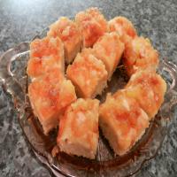 Pineapple Right Side up Snack Cake_image