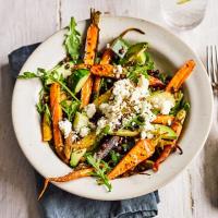 Roasted carrot, rocket & lentil salad image