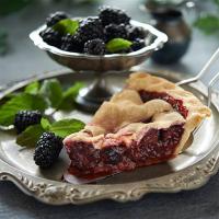 Old Fashioned Blackberry Pie_image