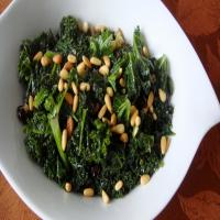 Green Kale With Raisins & Toasted Pine Nuts_image
