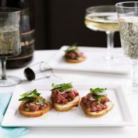 Crostini with Beef Tartare and White Truffle Oil Recipe - (4.5/5)_image