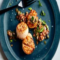 Sea Scallops With Brown Butter, Capers and Lemon_image