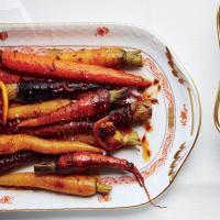 Harissa-and-Maple-Roasted Carrots image