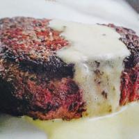 Seared Beef Tenderloin Filet with Béarnaise Sauce Recipe - (4.7/5) image