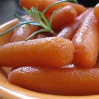 Carrots With Grape and Port Glaze image