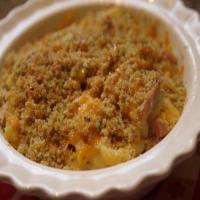 Ultimate Macaroni and Cheese With Ham Casserole_image