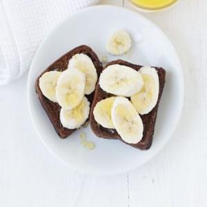 Malt loaf with banana & honey_image
