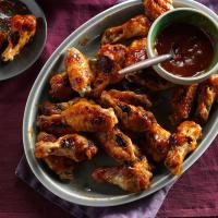 Slow-Cooked Cranberry Hot Wings image