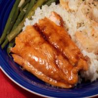 Glazed Salmon With Green Beans image