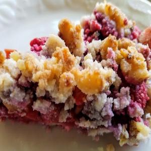 Low-Carb Berry Rhubarb Crumble - Moore or Less Cooking_image
