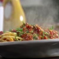 Pick-a-Pepper Pasta (Bucatini with Hot and Sweet and Pickled Peppers Sauce)_image