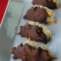 Choconut Macaroons image