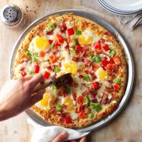 Sunny-Side-Up Pizza image