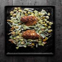Oven roasted chicken breasts, potatoes, fennel & onions_image