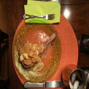 Veal Scaloppine W/Cream, Calvados & Apples (Jacques Pepin)_image