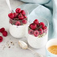 Raspberry kefir overnight oats_image